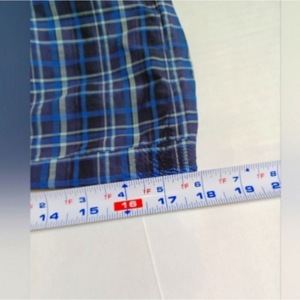 Columbia Plaid Capri Shorts Blue Turquoise Gray with Zippered Pockets - Picture 3 of 13